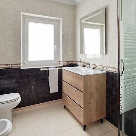 Earra - Narros - Vistas Al Mar, 1 Min Centro Apartamento